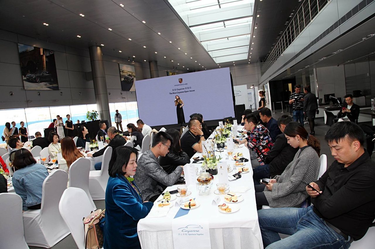 乌鲁木齐摄影摄像怎么做？新疆我爱疆会展有限公司用企业宣传片说清细节