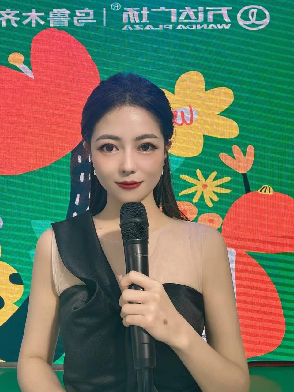 乌鲁木齐活动策划现场花絮：商场主题美陈活动